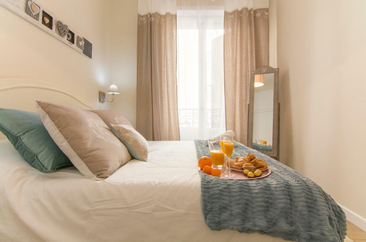 Sol luxury suites Madrid Extérieur photo