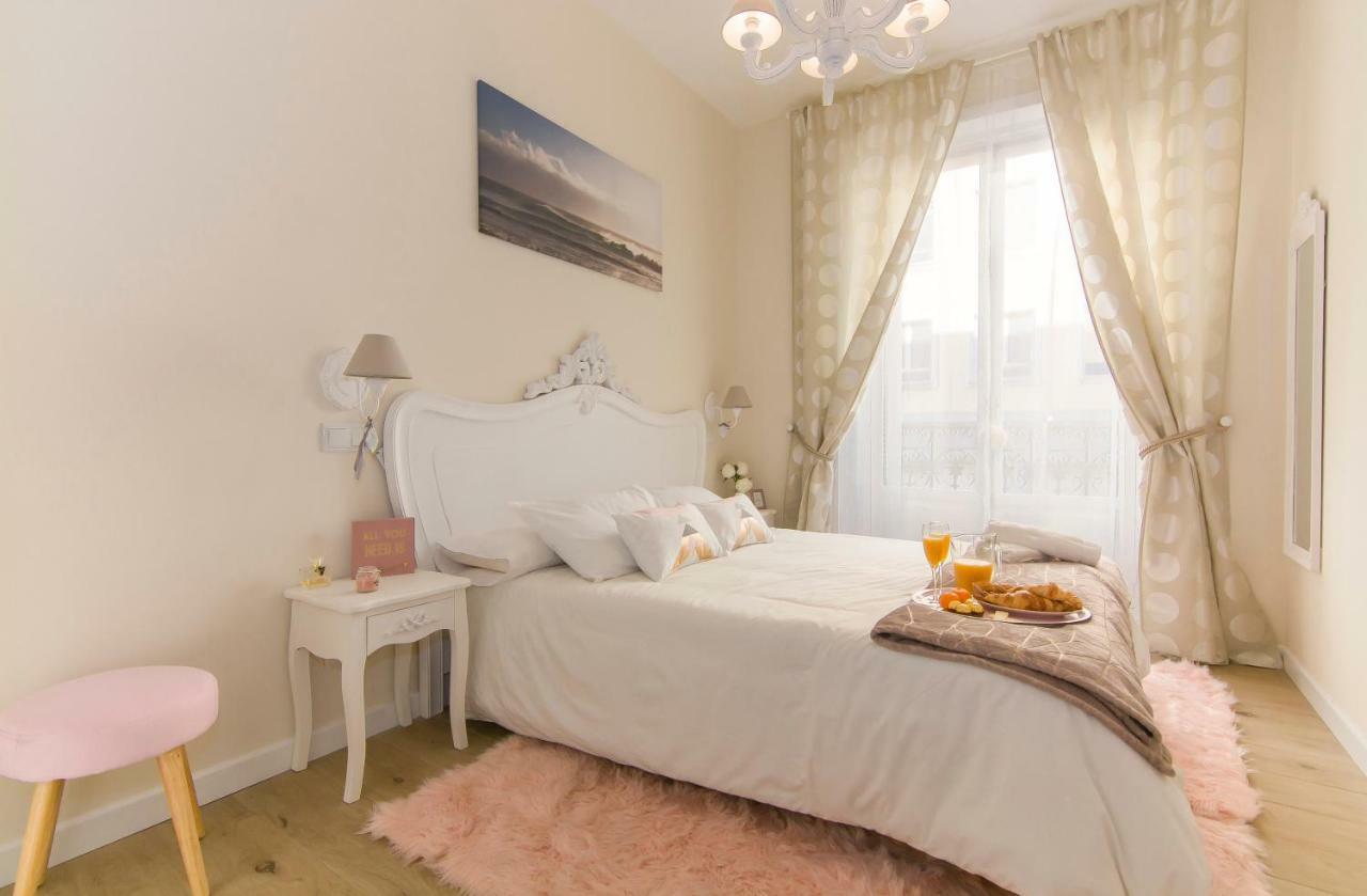 Sol luxury suites Madrid Extérieur photo
