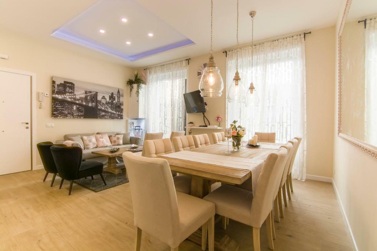 Sol luxury suites Madrid Extérieur photo