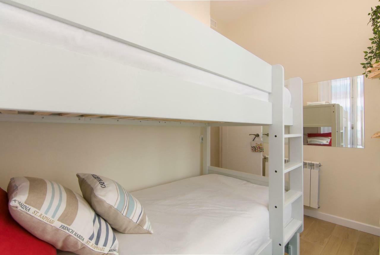 Sol luxury suites Madrid Extérieur photo