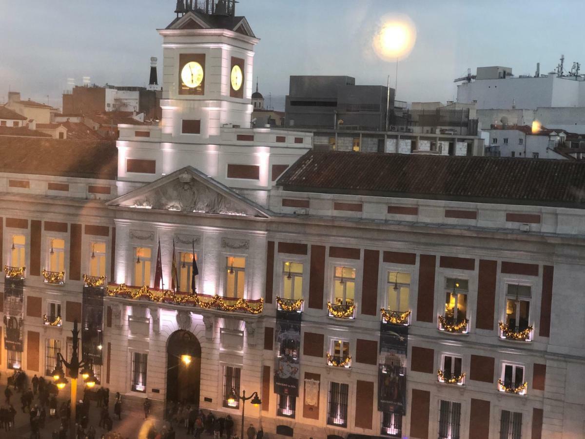 Sol luxury suites Madrid Extérieur photo